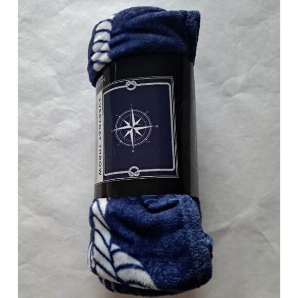 New Nautical Compass Knots Rope Plush Throw Blanket Gift SOFT Blue Ocean Ship - Picture 3 of 3